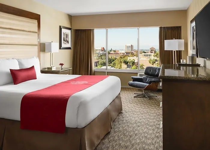 Usc Hotel