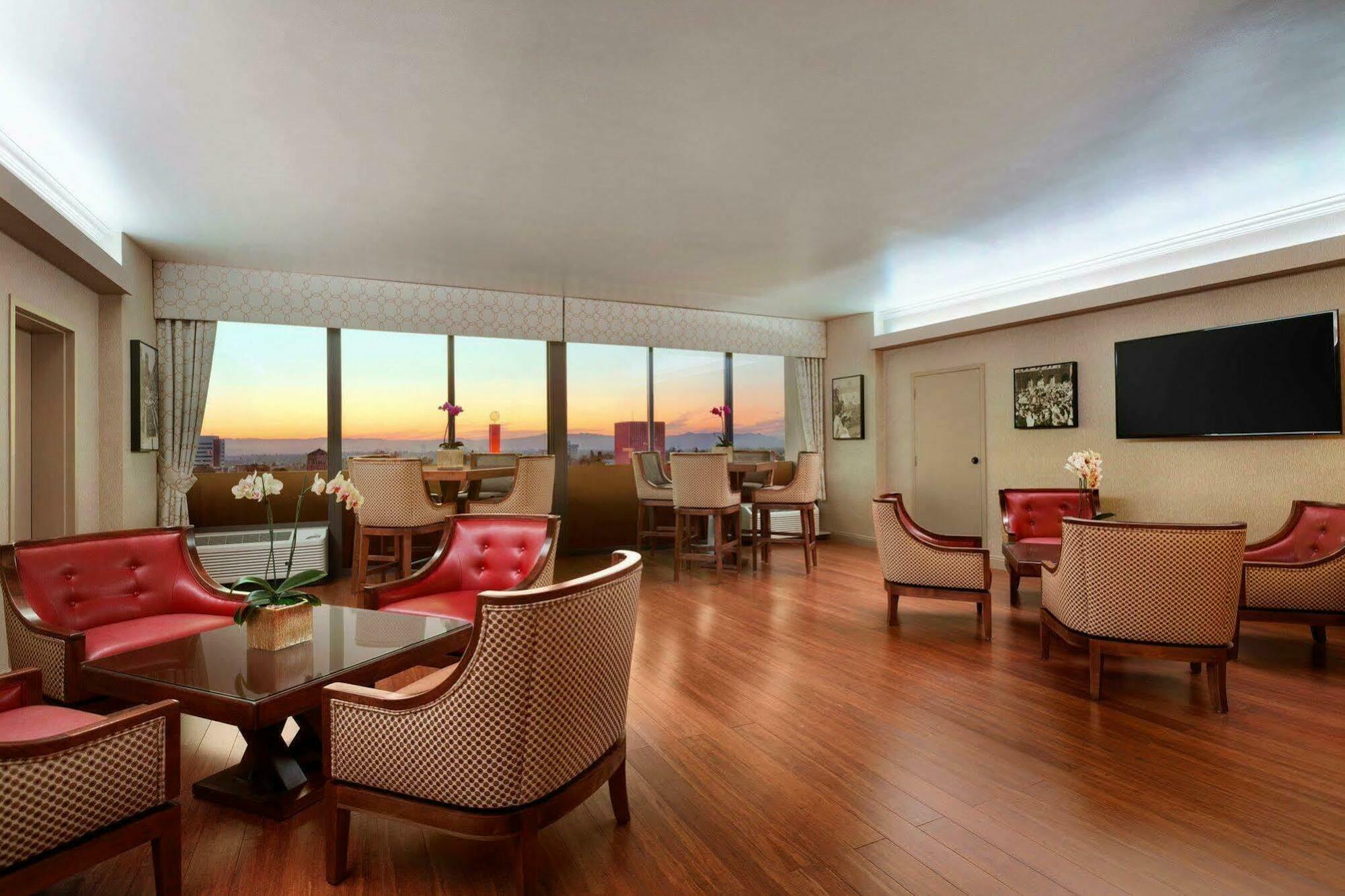 Usc Hotel Los Angeles